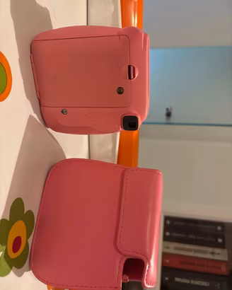 instax mini 9 con custodia 