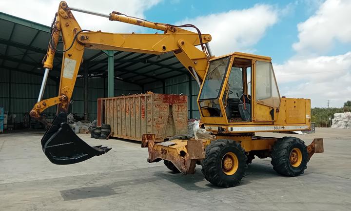 Escavatore fiat allis FE12 gommato con targa