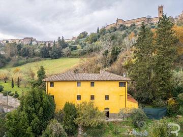 Rustico ben curato in posizione privilegiata