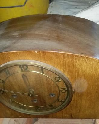 Antico orologio soprammobile vintage