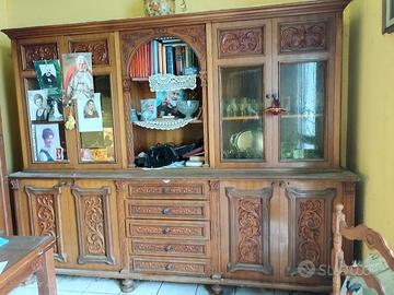 tinello con tavolo 70E e anche cucina  