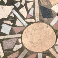 Pedana di  marmi vari color realizzare pavimenti