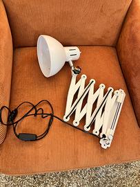 Lampada a pantografo