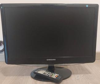 Monitor TV 22 Samsung B2230HD con supporto a muro
