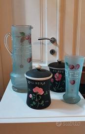 Brocca - vaso; zucchero - caffè