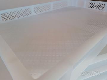 Contenitore  Impilabile Forato con  coperchi