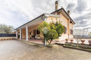 BIFAMILIARE A CAMPAGNANO DI ROMA