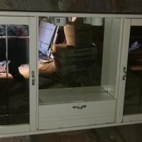 Specchio bagno doppia anta e cassetto