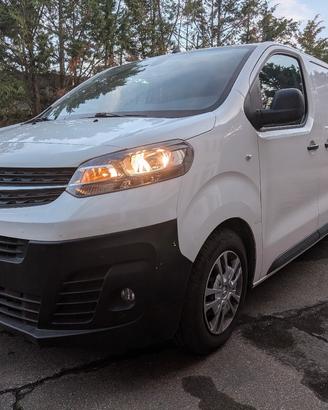 Opel Vivaro 2.0 D 122 CV L2H1 (Passo Lungo)