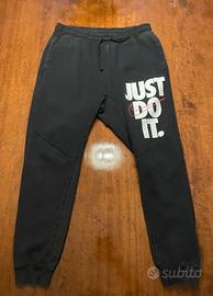 Pantaloni tuta Nike