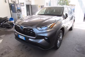 Toyota Highlander 2.5 Hybrid Lounge 7 posti jbl