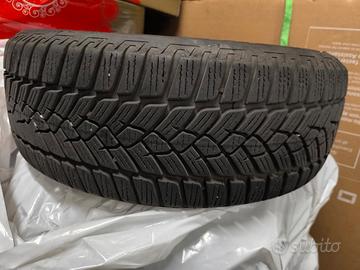 4 gomme invernali usati 215/60R16