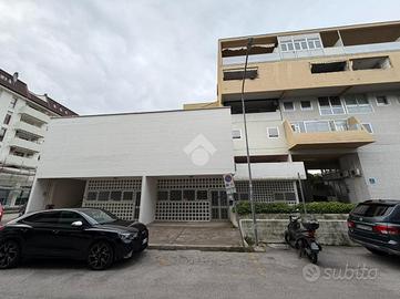 LABORATORIO A MUGGIA