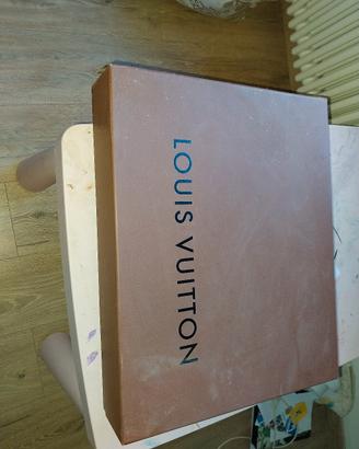 Scatola Louis Vitton