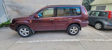 Nissan xtrail 2.2