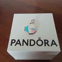 Charm Pandora 