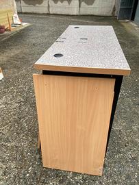 mobile in metallo rivestito