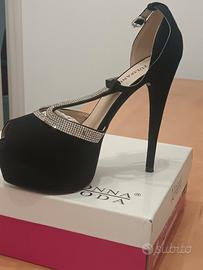 scarpe con tacco alto