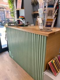 bancone negozio legno