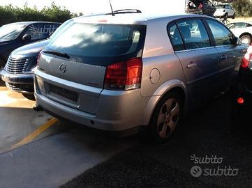 Opel SIGNUM 2.2 RICAMBI