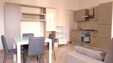 Privato vende bilocale con cantina + box auto