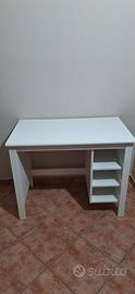 scrivania bianca 