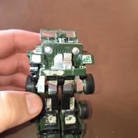 robot transformers jeep