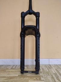 forcella mtb Rock shox Lyrik base nuova