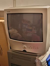 Televisore Samsung per retrogaming 14"