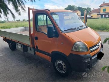 Opel Movano 
