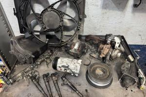 Pezzi ricambio bmw 120d n47