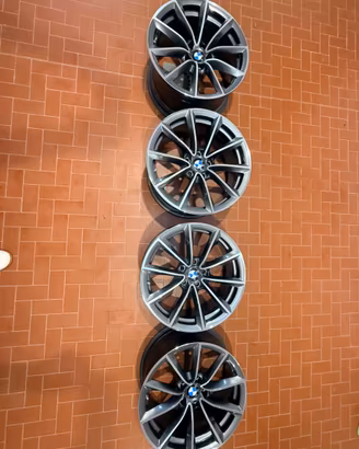 Cerchi ORIGINALI BMW Z4 E89 in lega leggera raggi