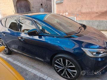 Renault Scenic IV