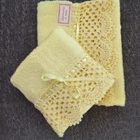 Set Asciugamani Cotone Ricamati a Mano