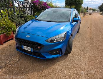 Ford focus st-line 