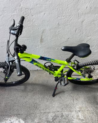 Bici ragazza e ragazzo