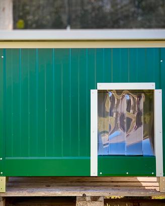 Cucce COIBENTATE CON PANNELLI SANDWICH x cani