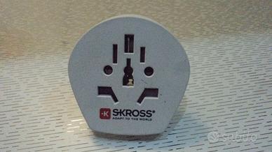 SKROSS - Adattatore 220volts, da presa Shuco a pre