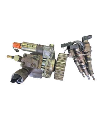 KIT POMPA ED INIETTORI FORD Fiesta 5° Serie 96495