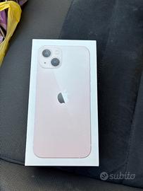 iPhone 13 128g schermo e batteria cambiati 2 mesi