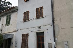 Casa sulle colline dell'Oltrepo pavese