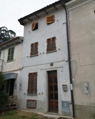 Casa sulle colline dell'Oltrepo pavese