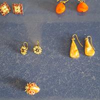 lotto bijiotteria 6 paia orecchini e 1 spilla