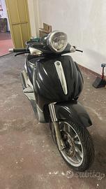 Piaggio Beverly 500