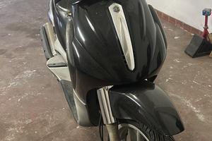 Piaggio Beverly 500