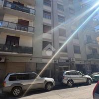 NEGOZIO A MESSINA