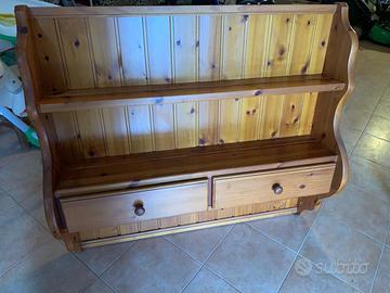 Mensola in legno da cucina