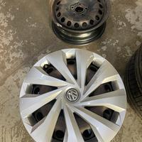 4 CERCHI IN FERRO R15 Volkswagen Polo ORIGINALI