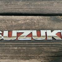 Scritta Suzuki