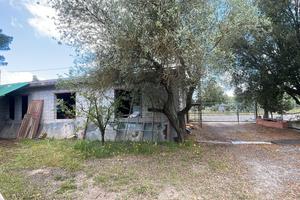 San gavino monreale- ricovero attrezzi con terreno